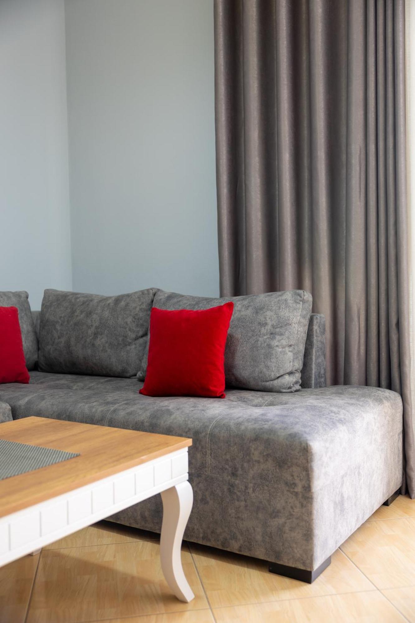Da Vinci Apartment Vlorë Extérieur photo