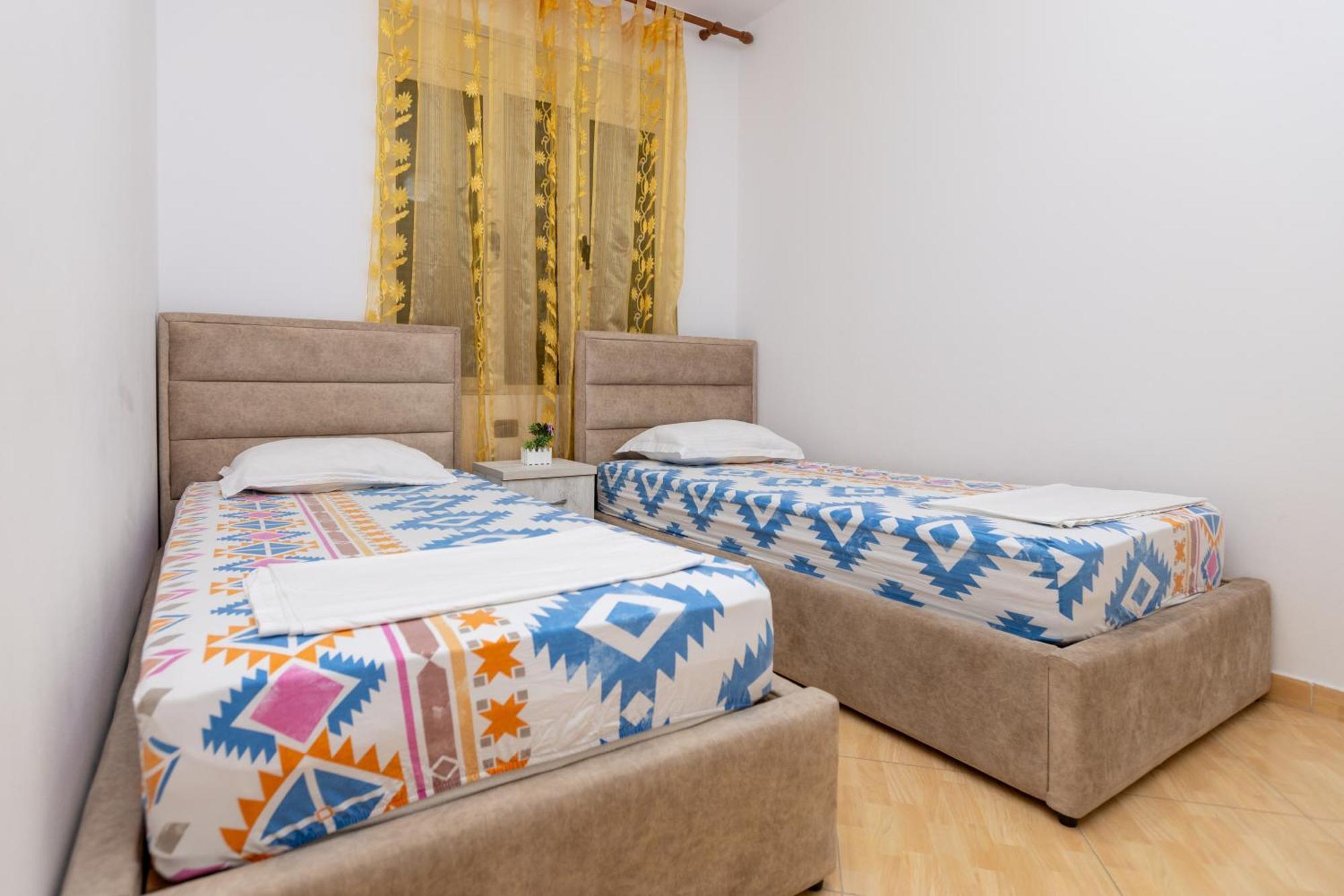 Da Vinci Apartment Vlorë Extérieur photo